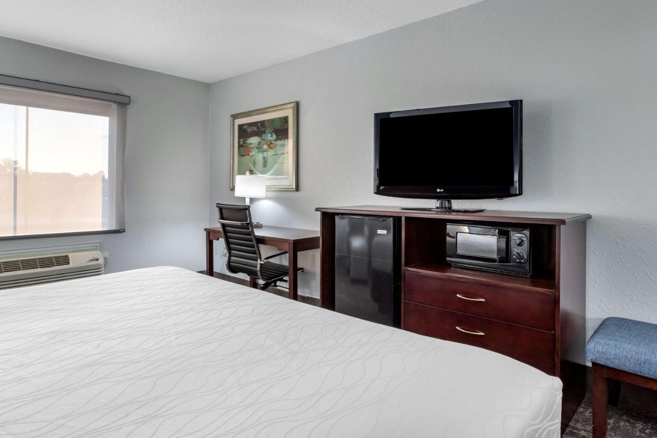Best Western Plus Orange County Vidor Exteriör bild