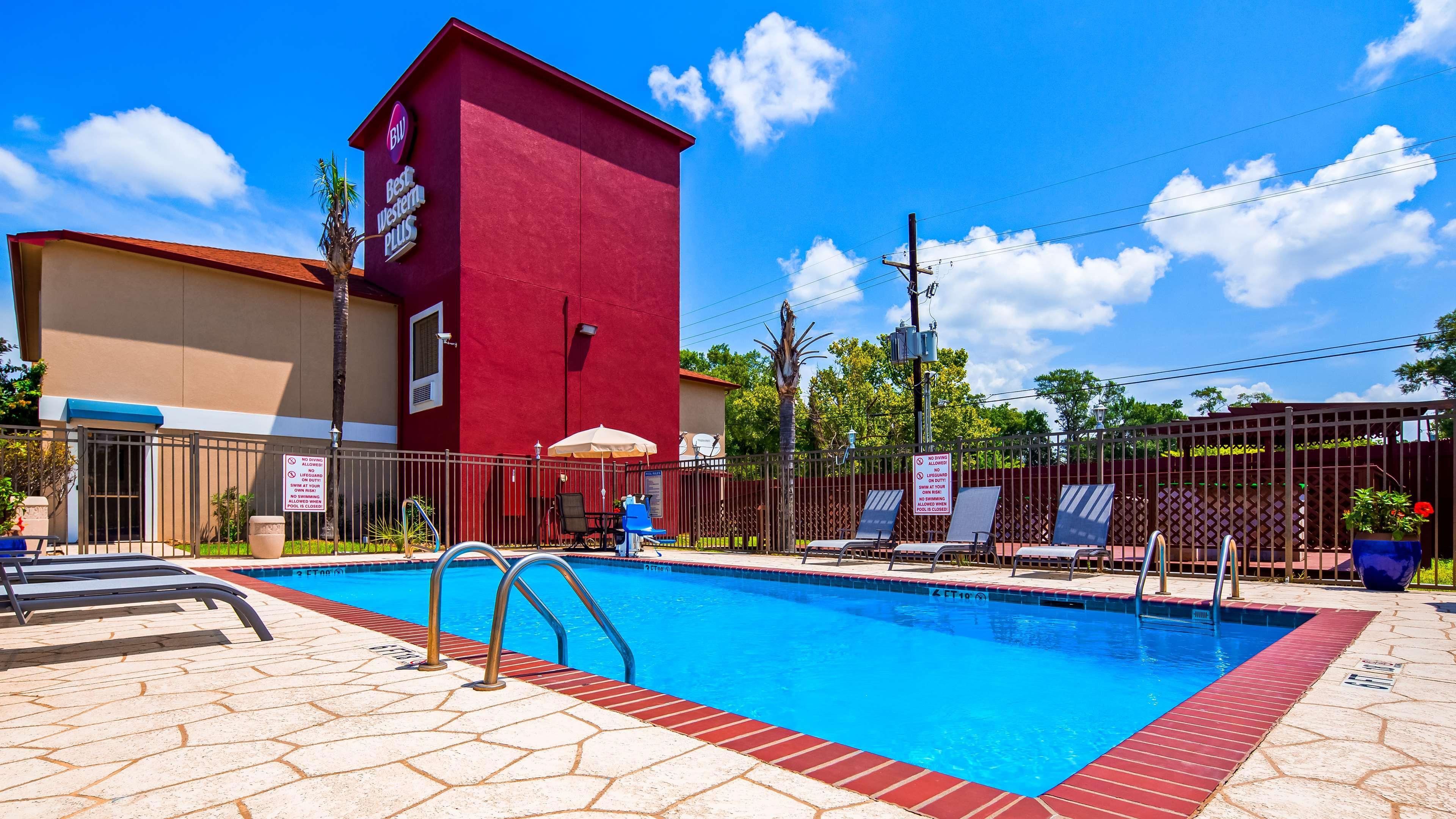 Best Western Plus Orange County Vidor Exteriör bild