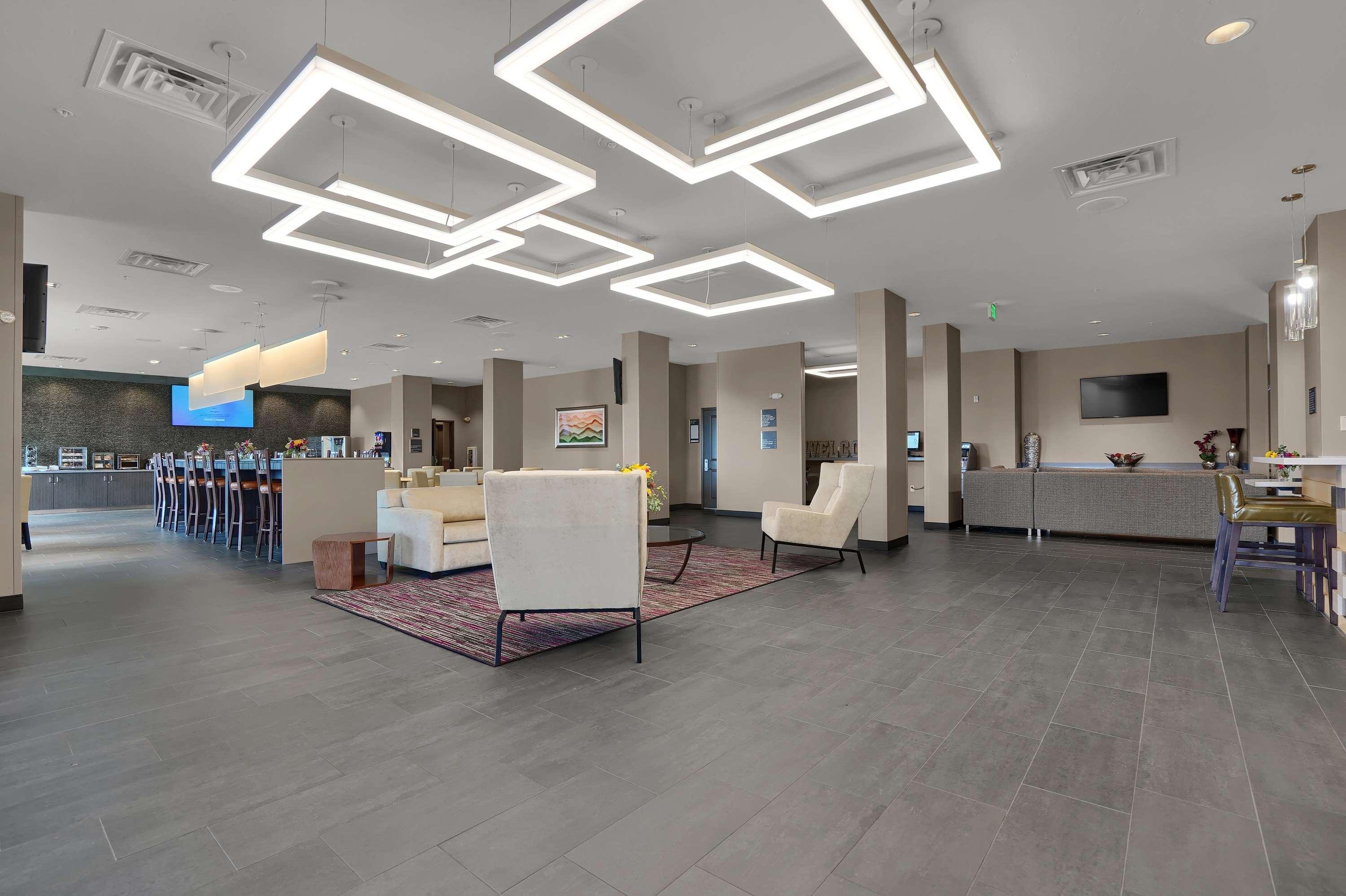 Best Western Plus Orange County Vidor Exteriör bild