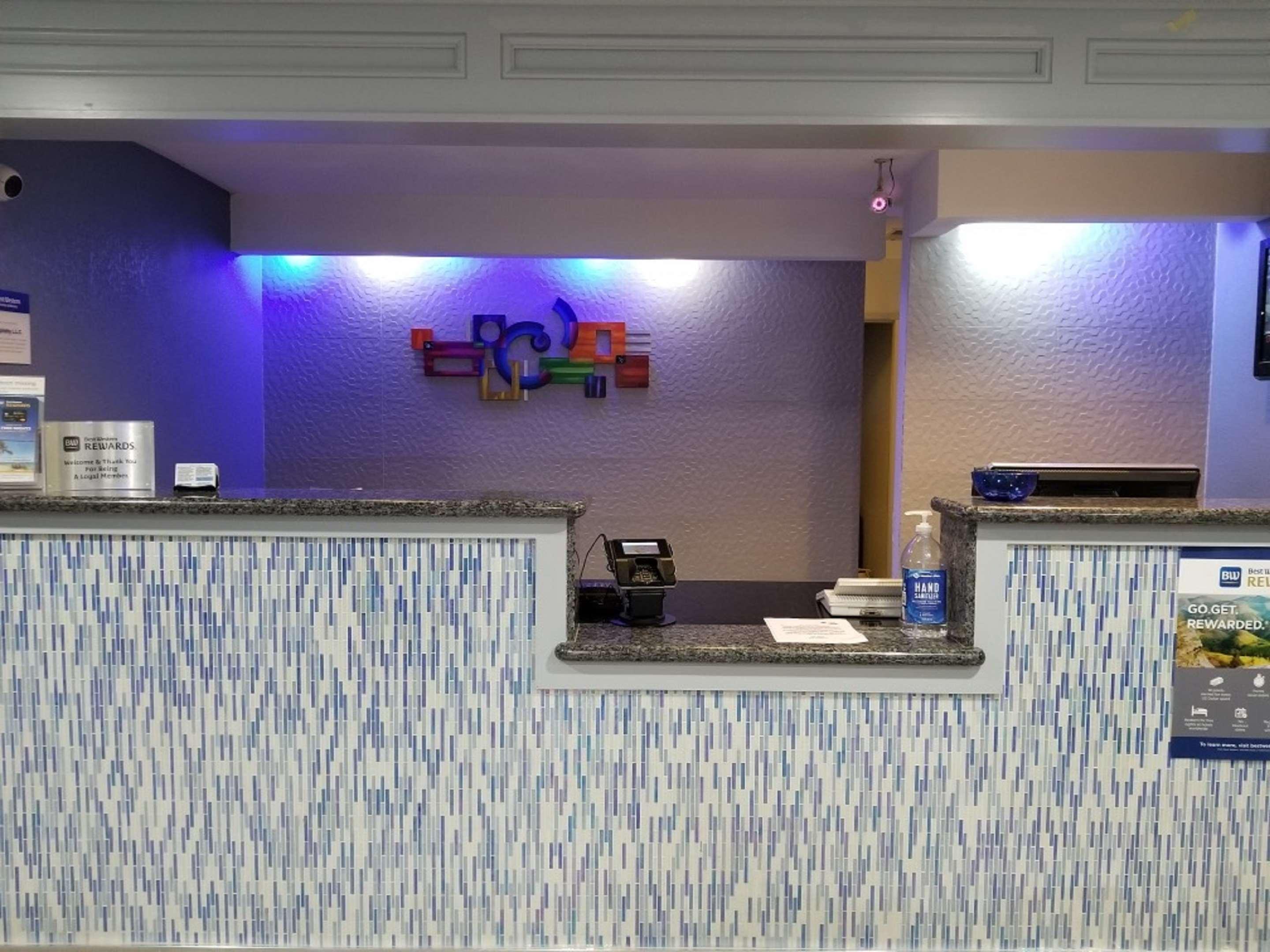 Best Western Plus Orange County Vidor Exteriör bild