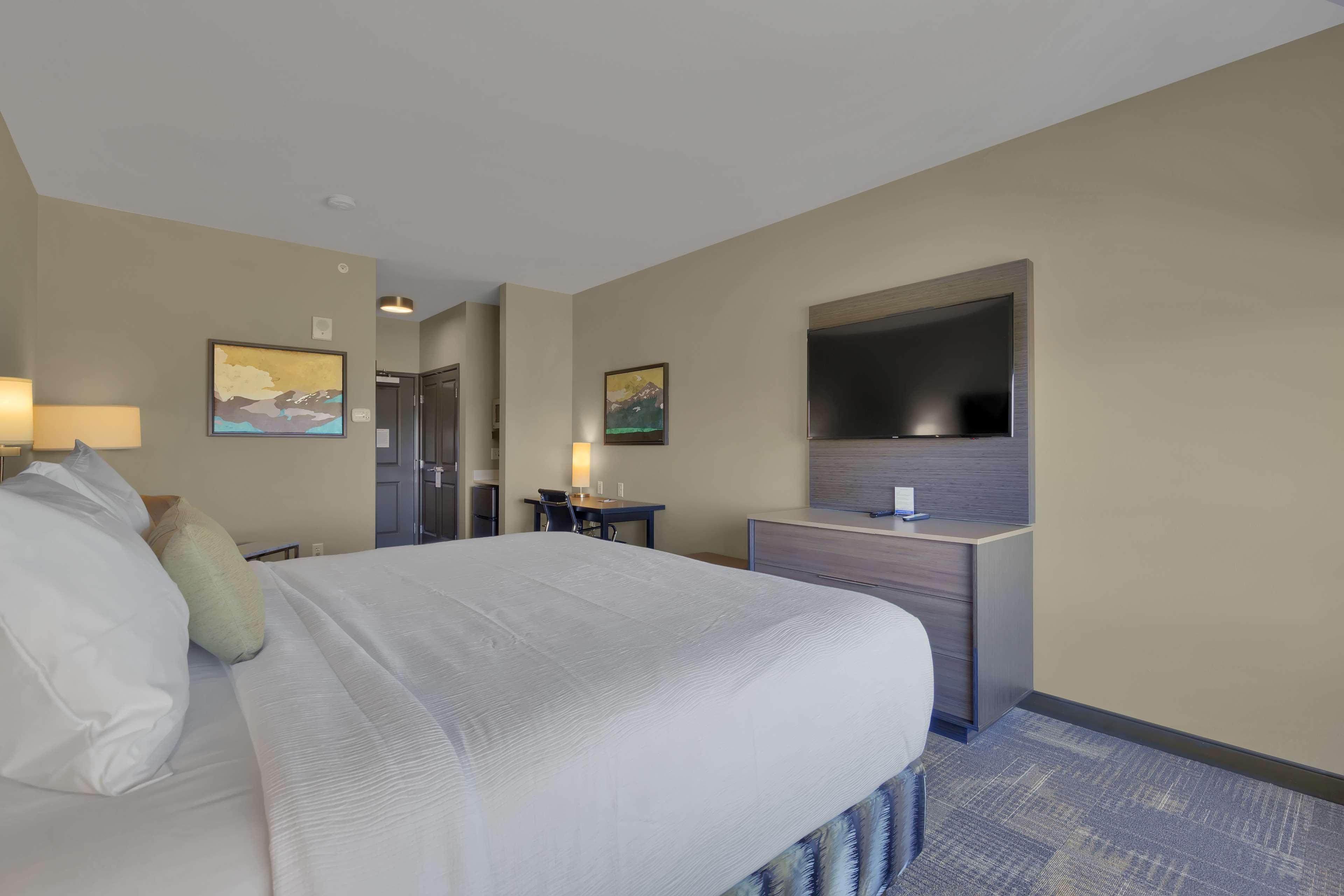 Best Western Plus Orange County Vidor Exteriör bild